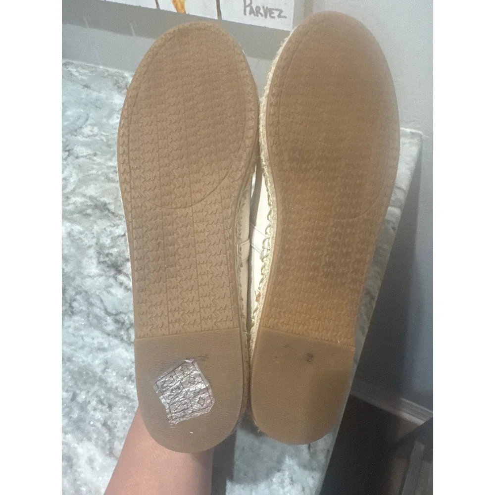 Michael Kors Women's Lynn Ballet Espadrille Flat cream leather buckled size 9
